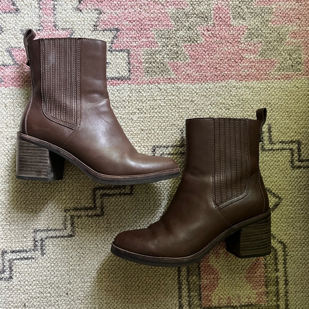 UGG Brown Leather Boots